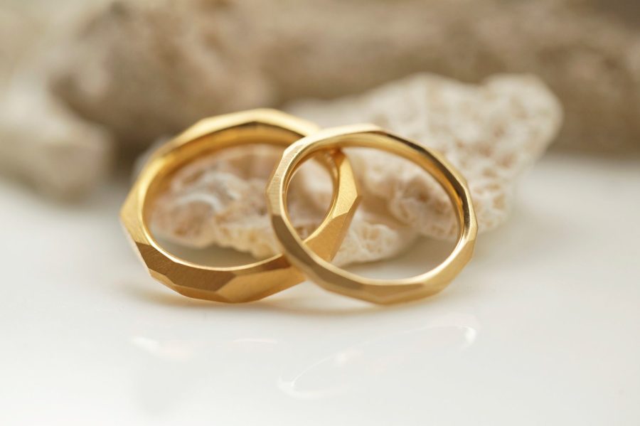 Memilih Cincin Pernikahan yang Tepat