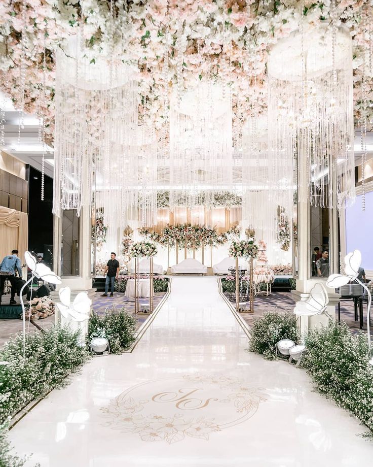 Konsep wedding modern elegan